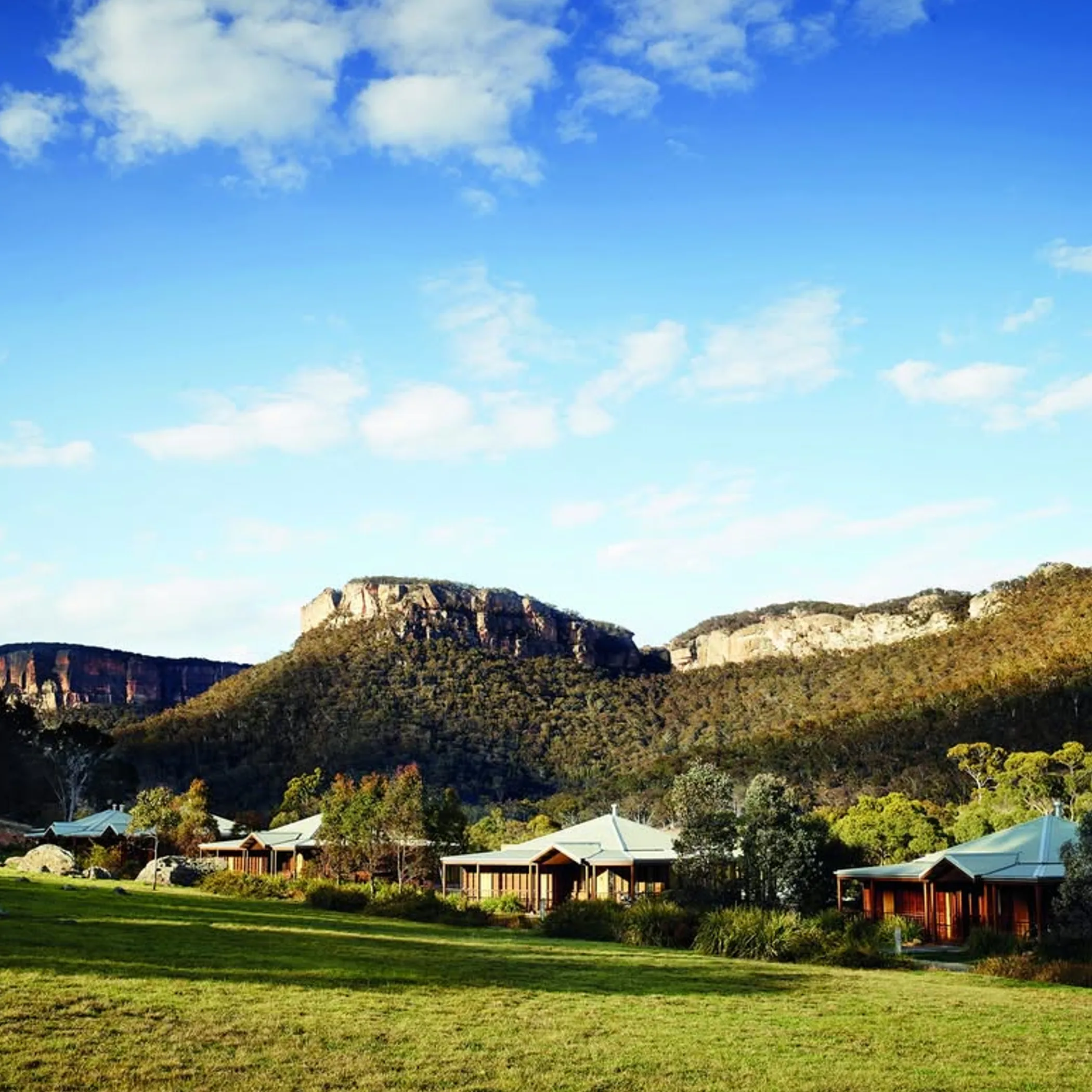 wollgan valley villas and landscape